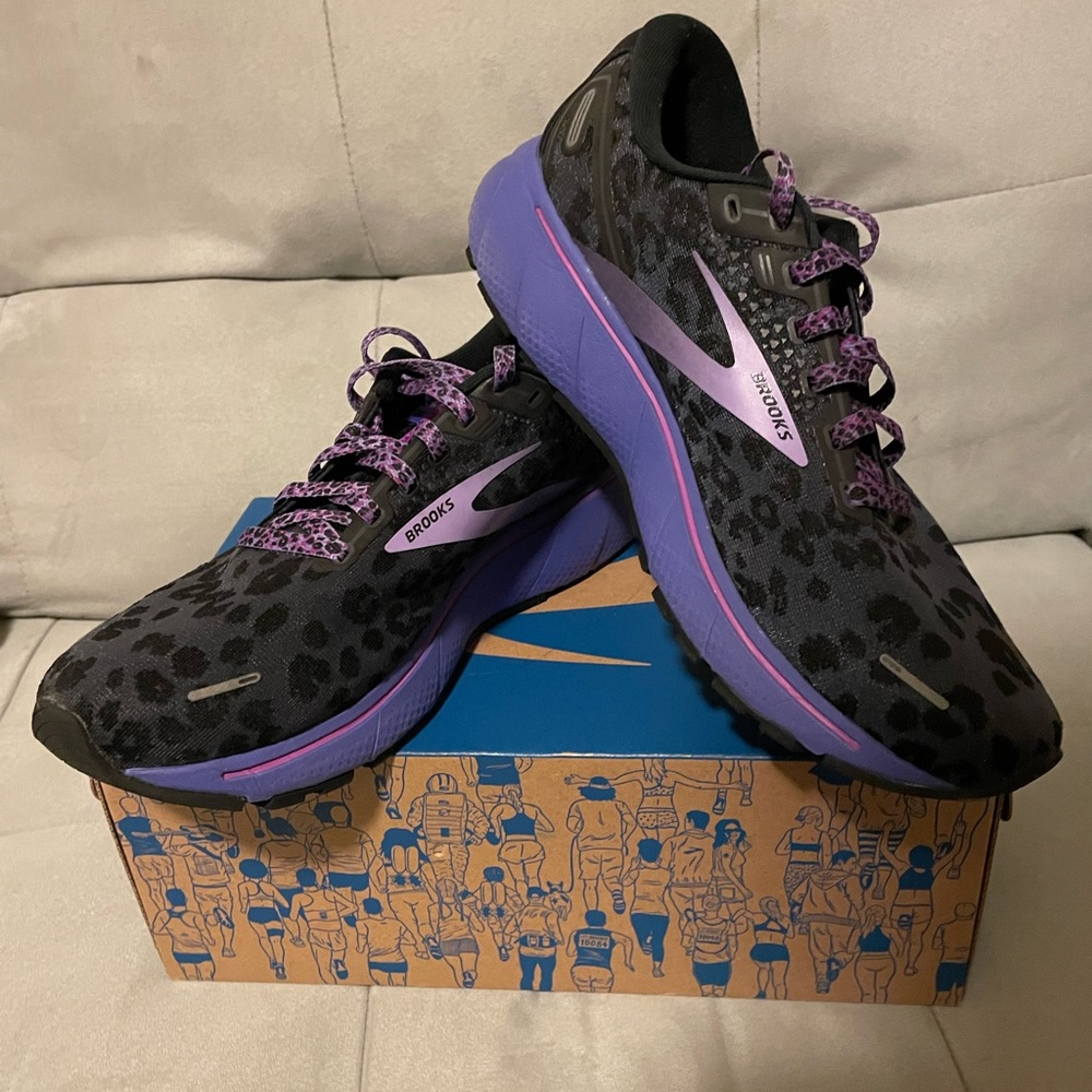 Brooks Ghost Black/Purple Leopard Print Women’s Size 10.5 Running Shoes